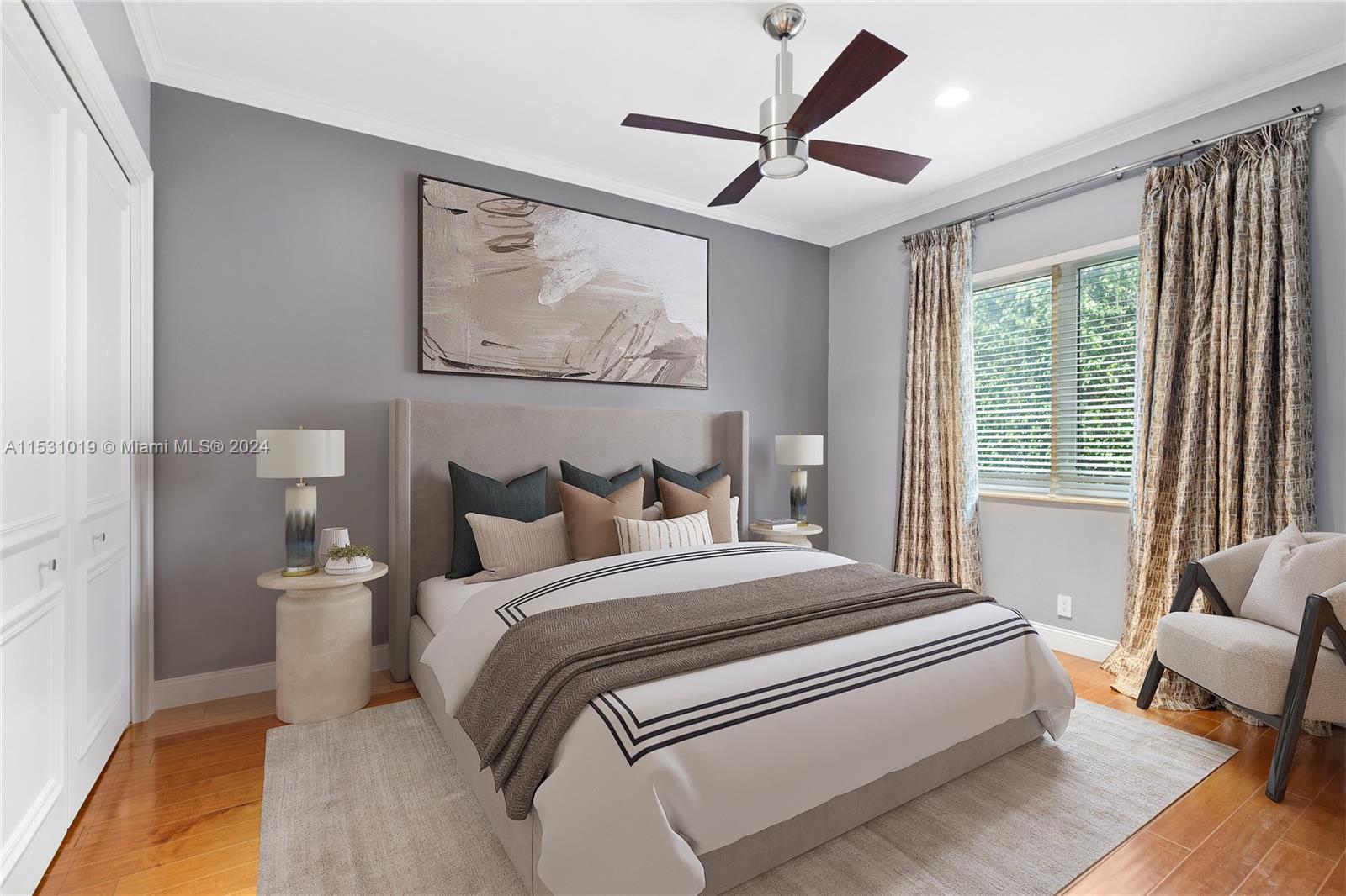 ROYAL PALM YACHT & COUNTR - Residential