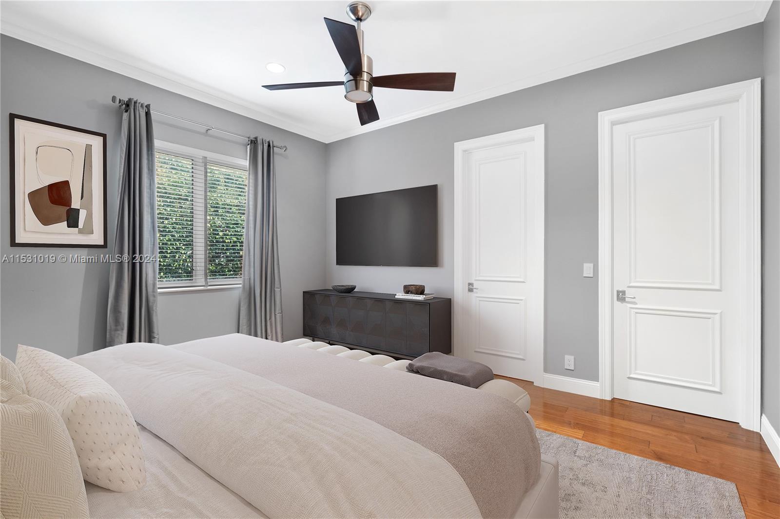 ROYAL PALM YACHT & COUNTR - Residential