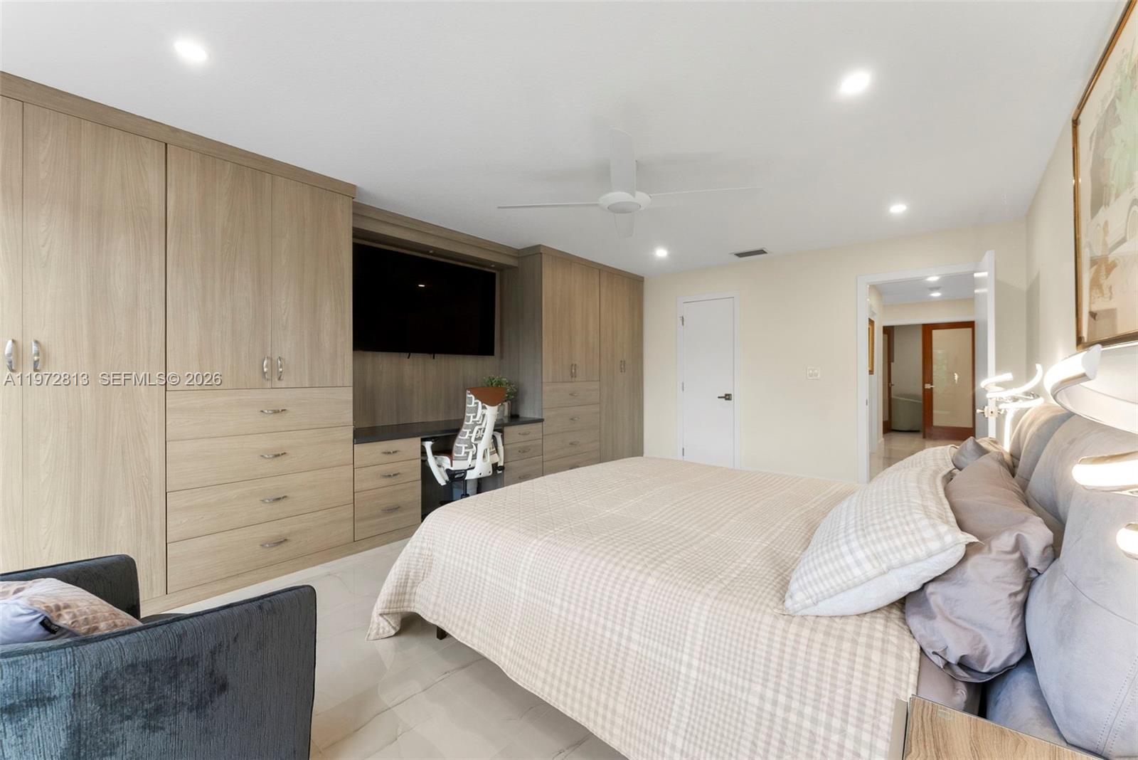 76 ISLE OF VENICE CO-OP - Residential