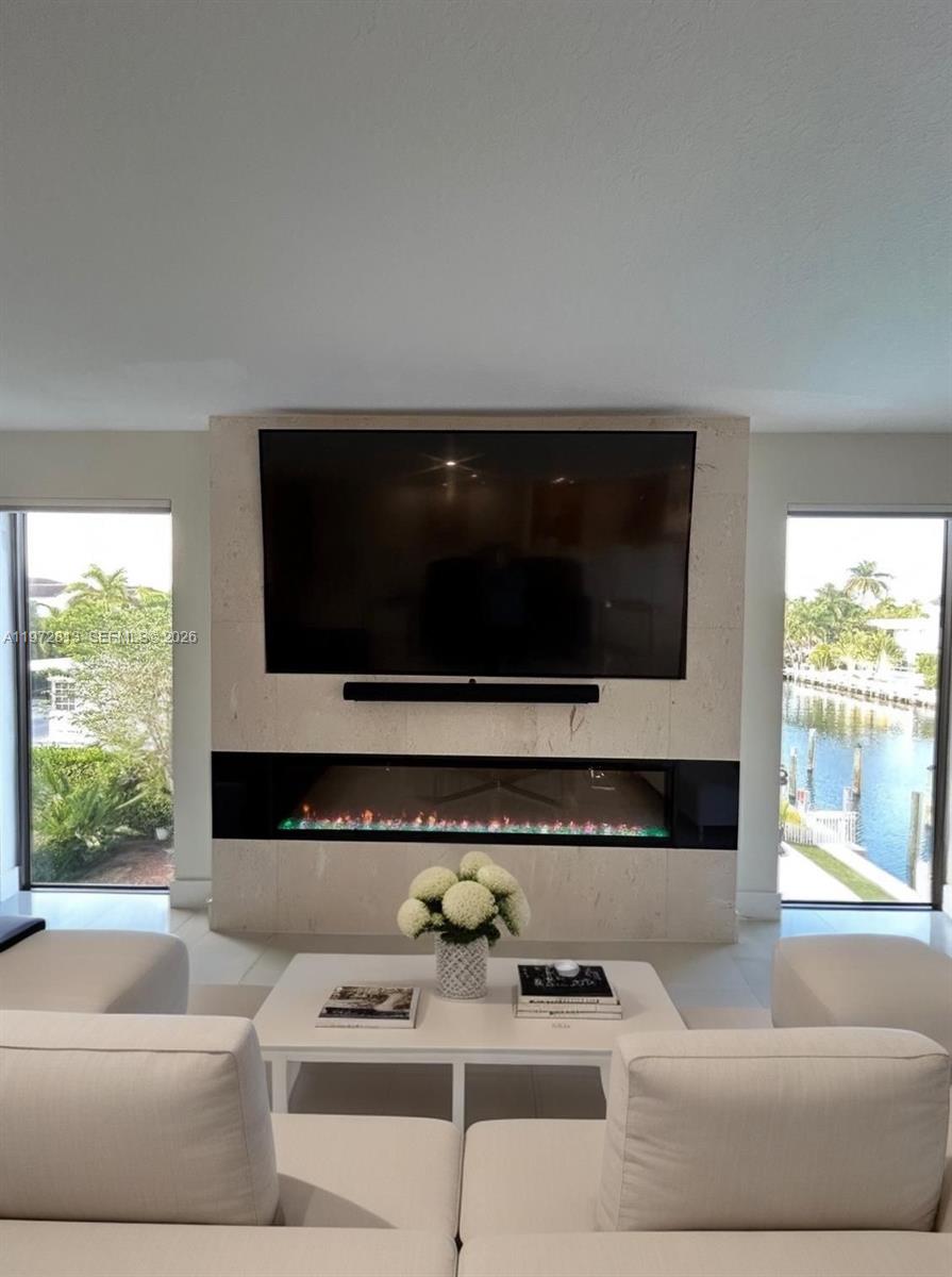 76 ISLE OF VENICE CO-OP - Residential
