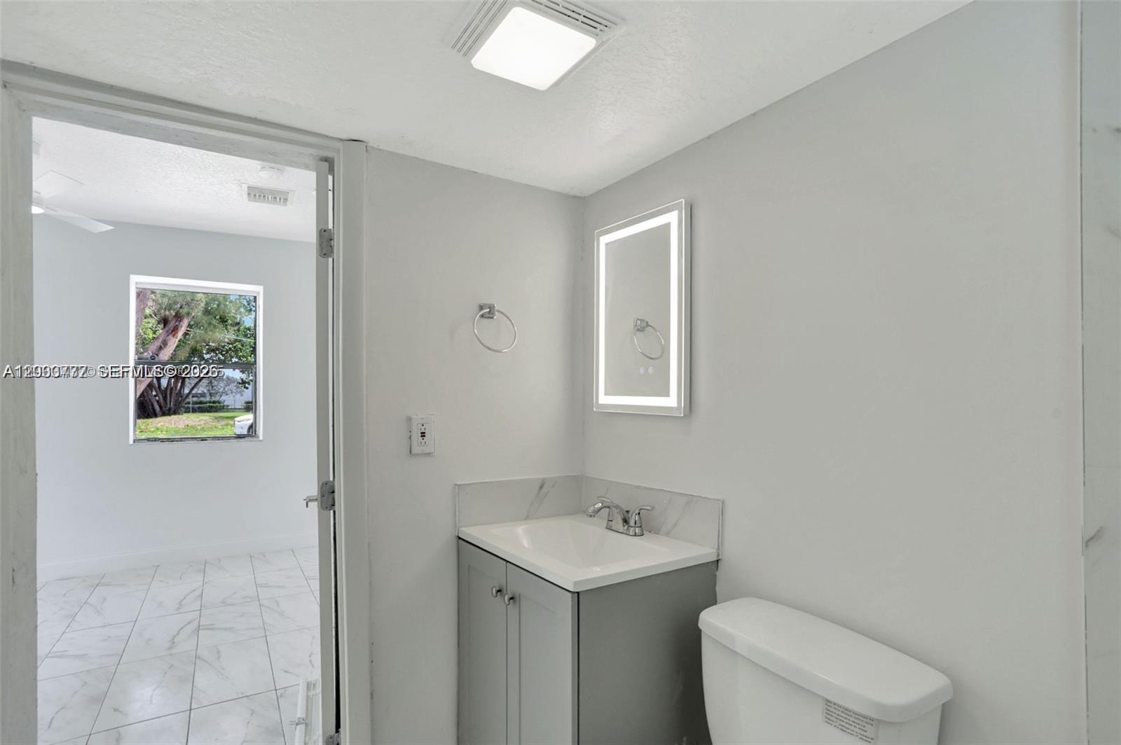 MIDDLE RIVER GARDENS - Residential Lease