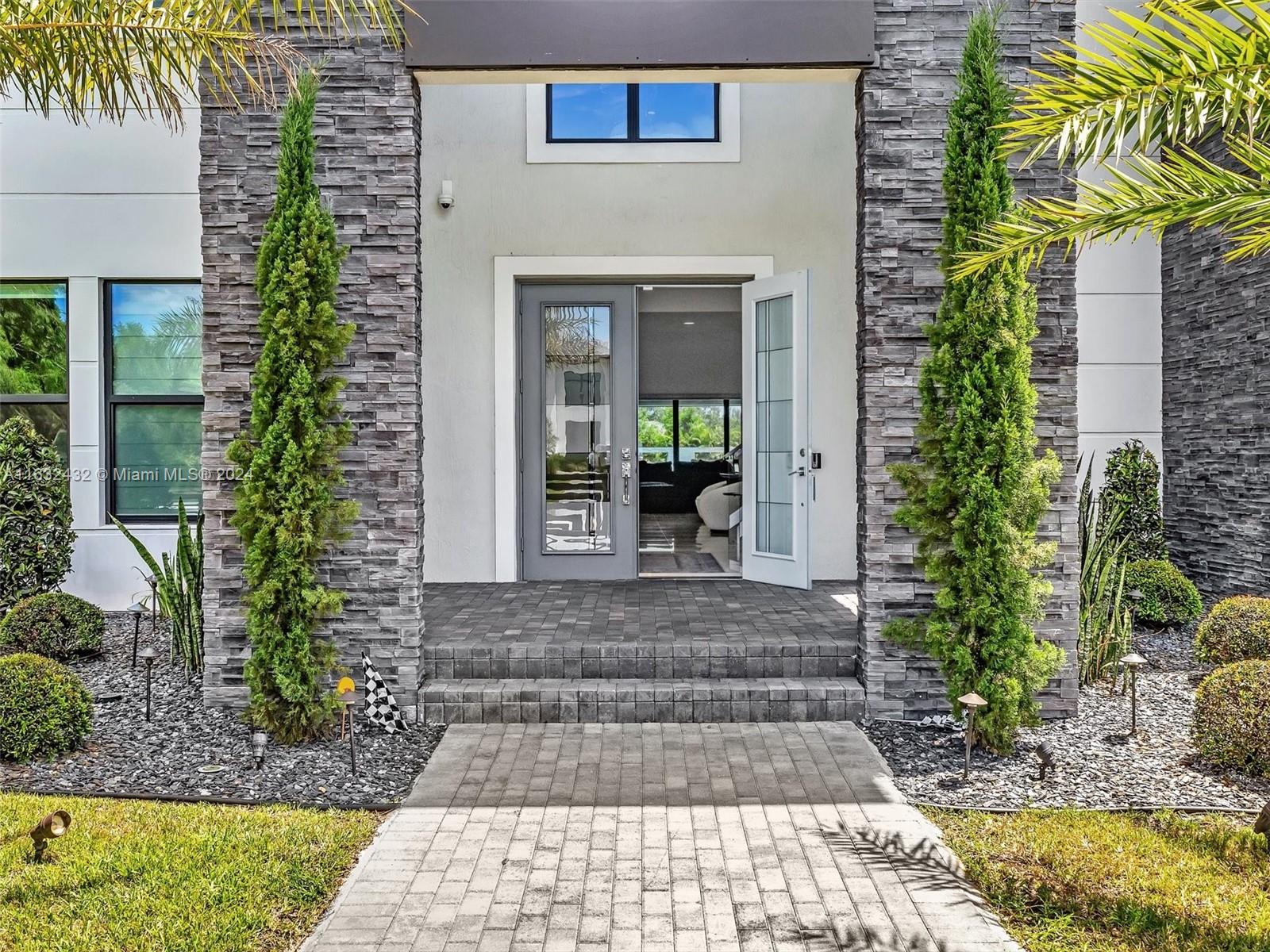 Rolling Oaks Estates - Residential