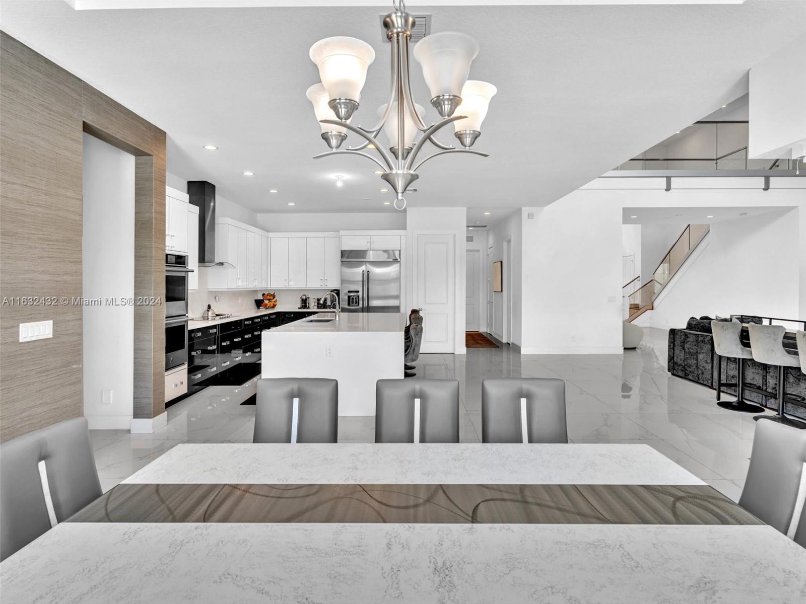 Rolling Oaks Estates - Residential