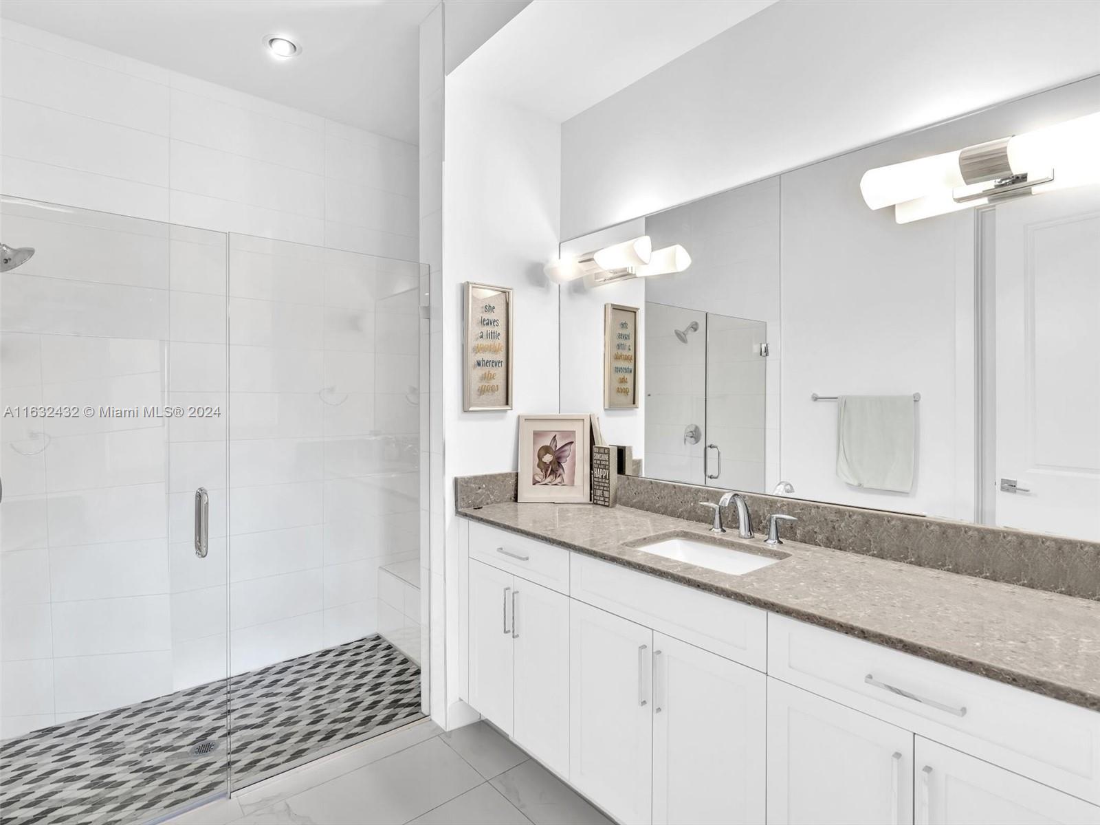 Rolling Oaks Estates - Residential