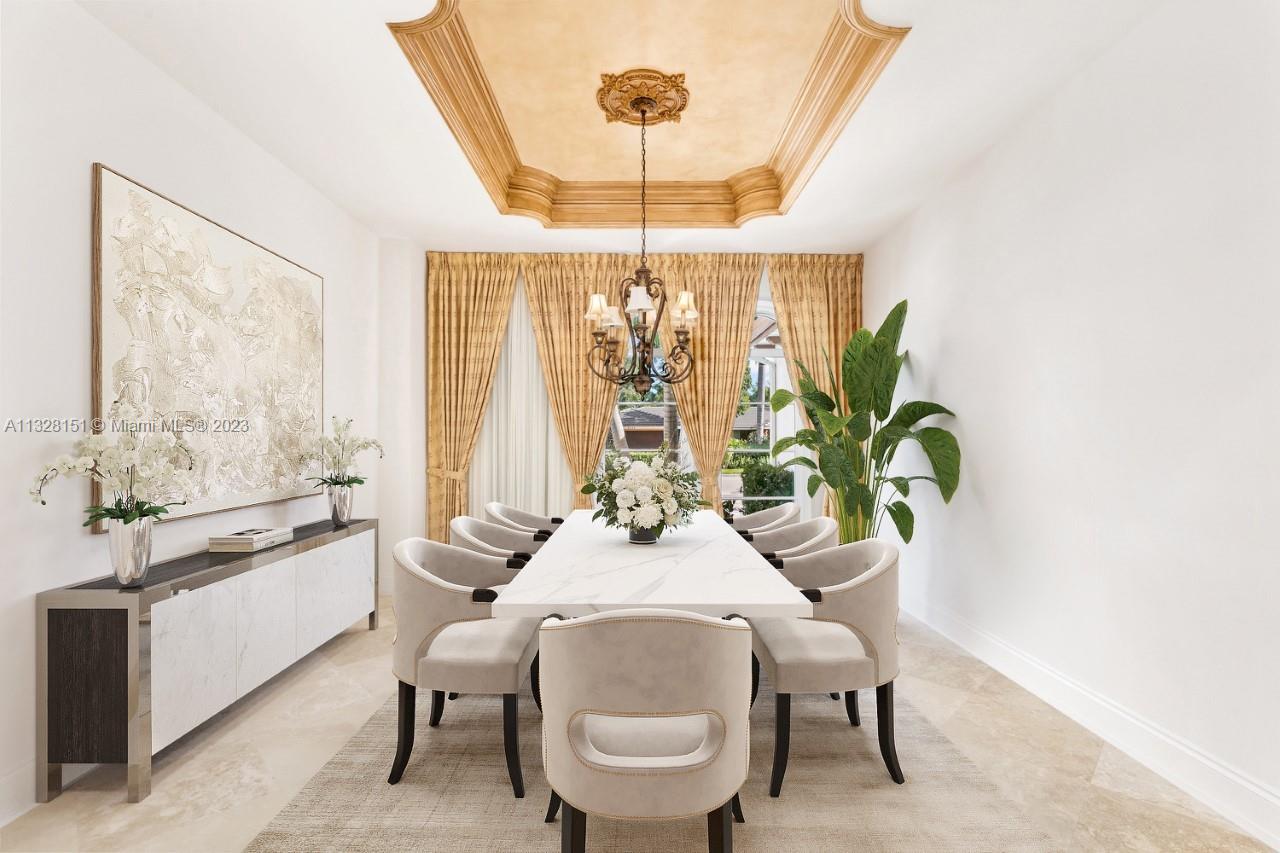 ROYAL PALM YACHT & COUNTRY - Residential