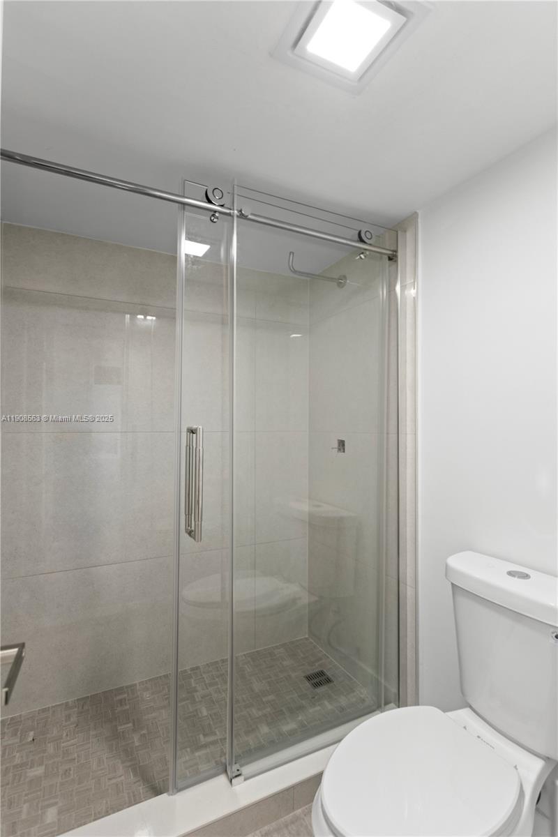 ARLEN HOUSE EAST CONDO - Residential