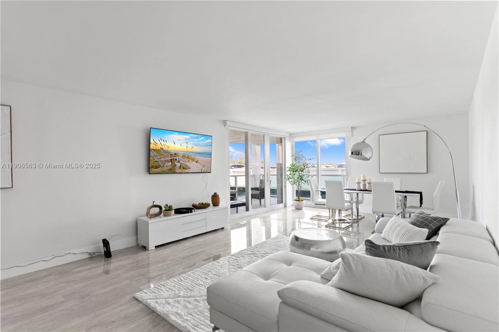 ARLEN HOUSE EAST CONDO - Residential