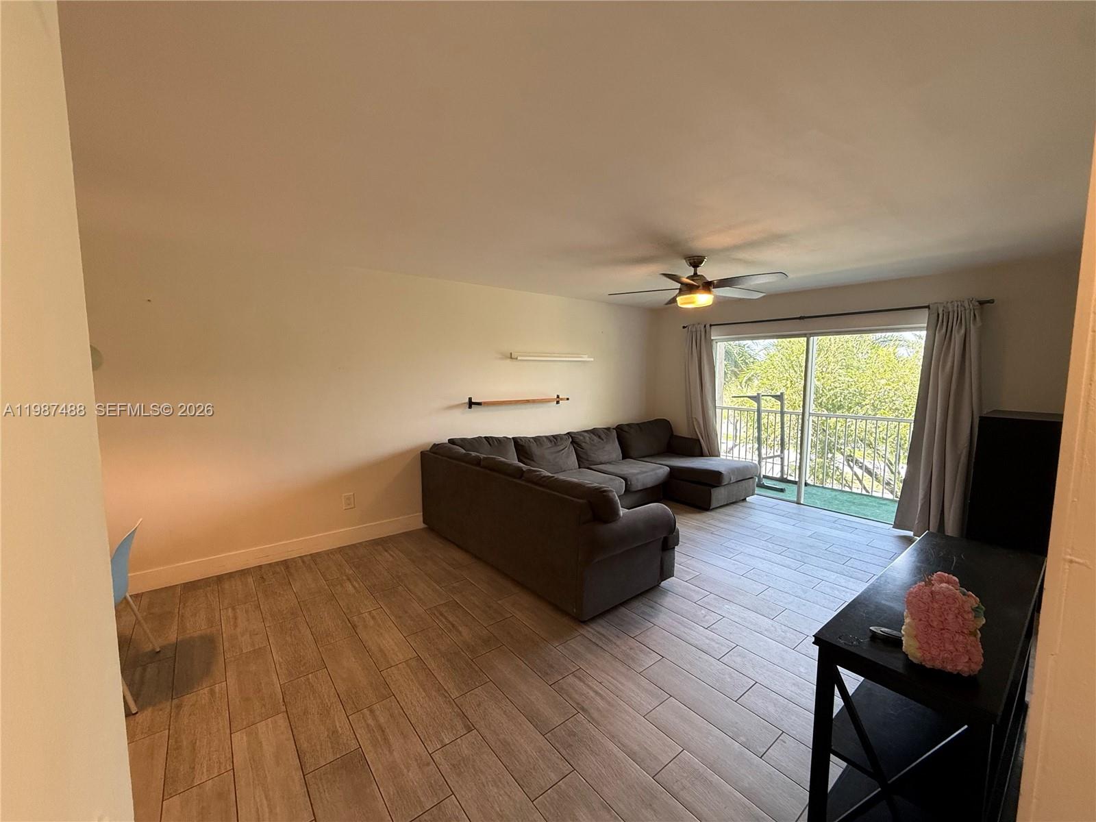 COVE CONDO PHASE II, THE - Residential Lease