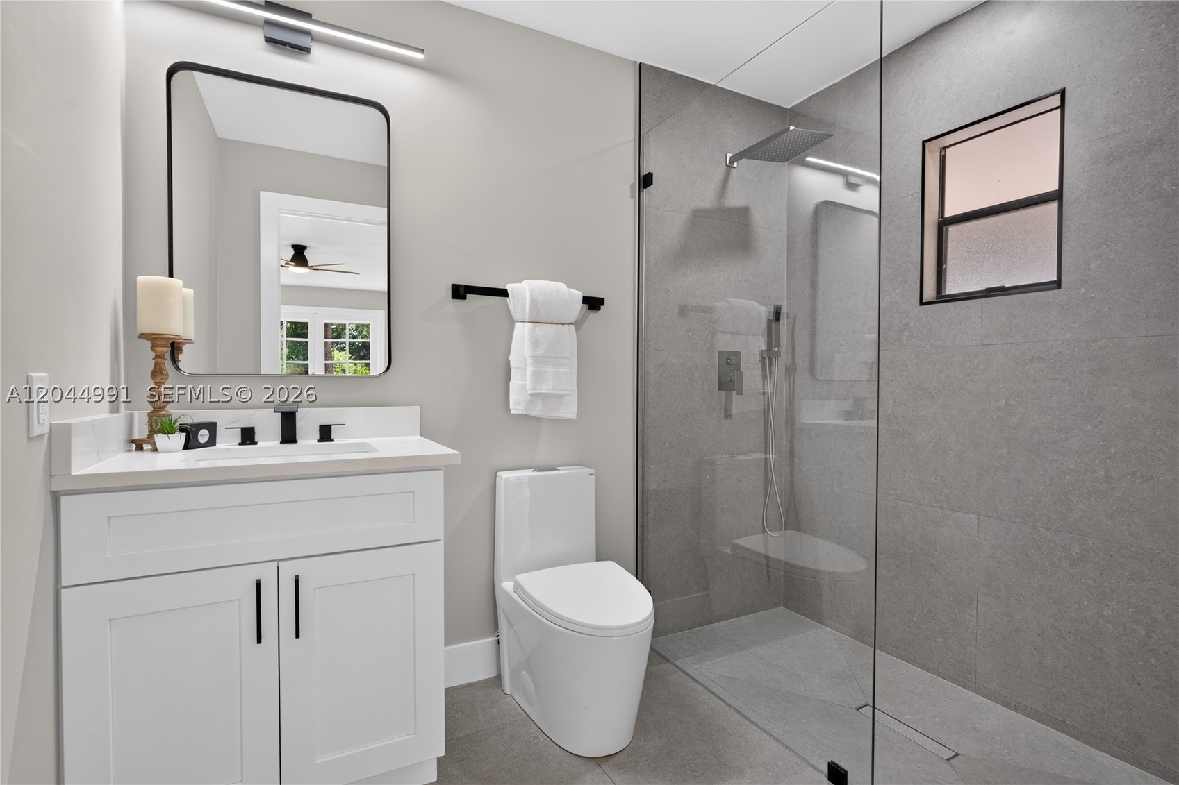CRANE CREEK COUNTRY CLUB - Residential