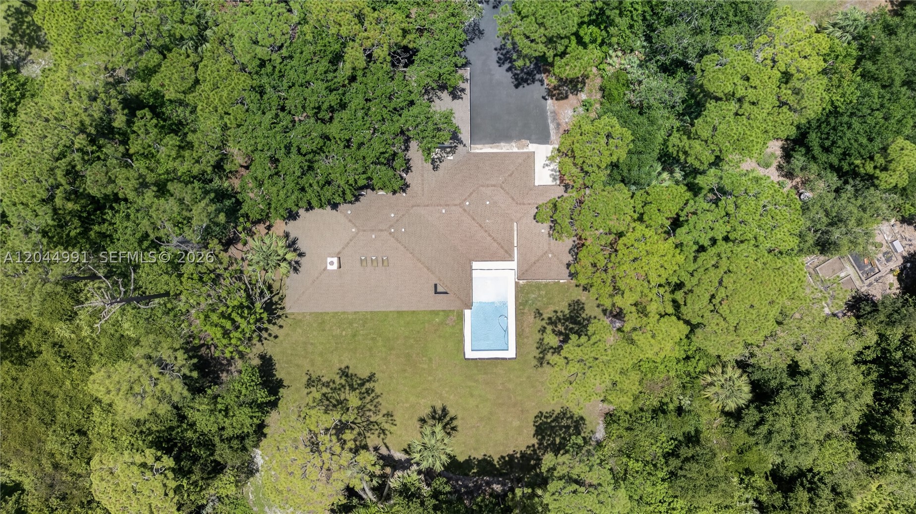 CRANE CREEK COUNTRY CLUB - Residential
