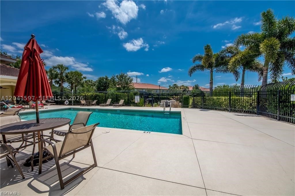 VILLAGE OF STONEYBROOK - Residential