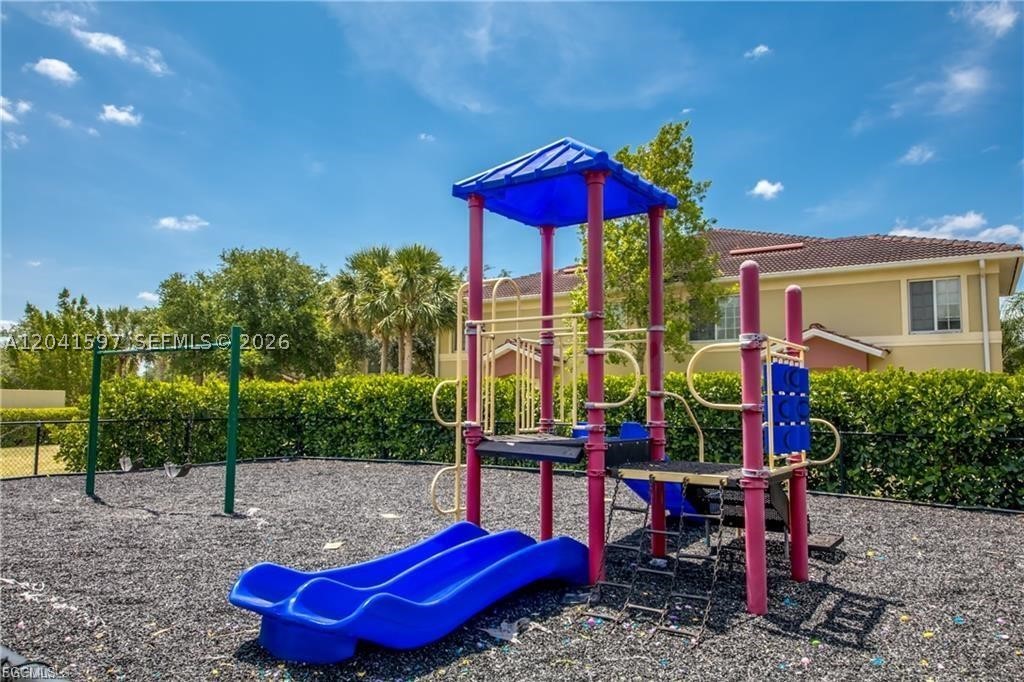 VILLAGE OF STONEYBROOK - Residential
