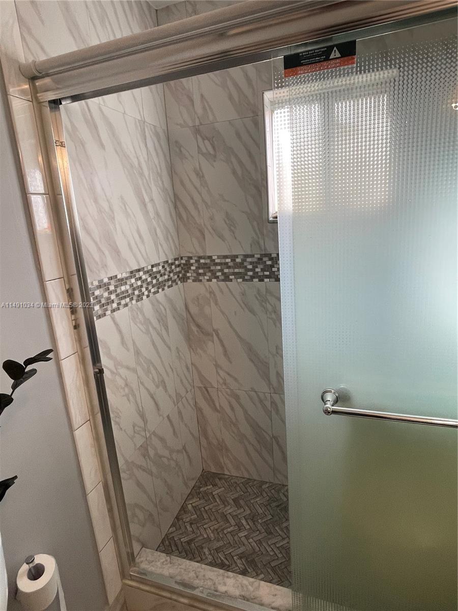 LAKE LUCERNE SEC 7 - Residential
