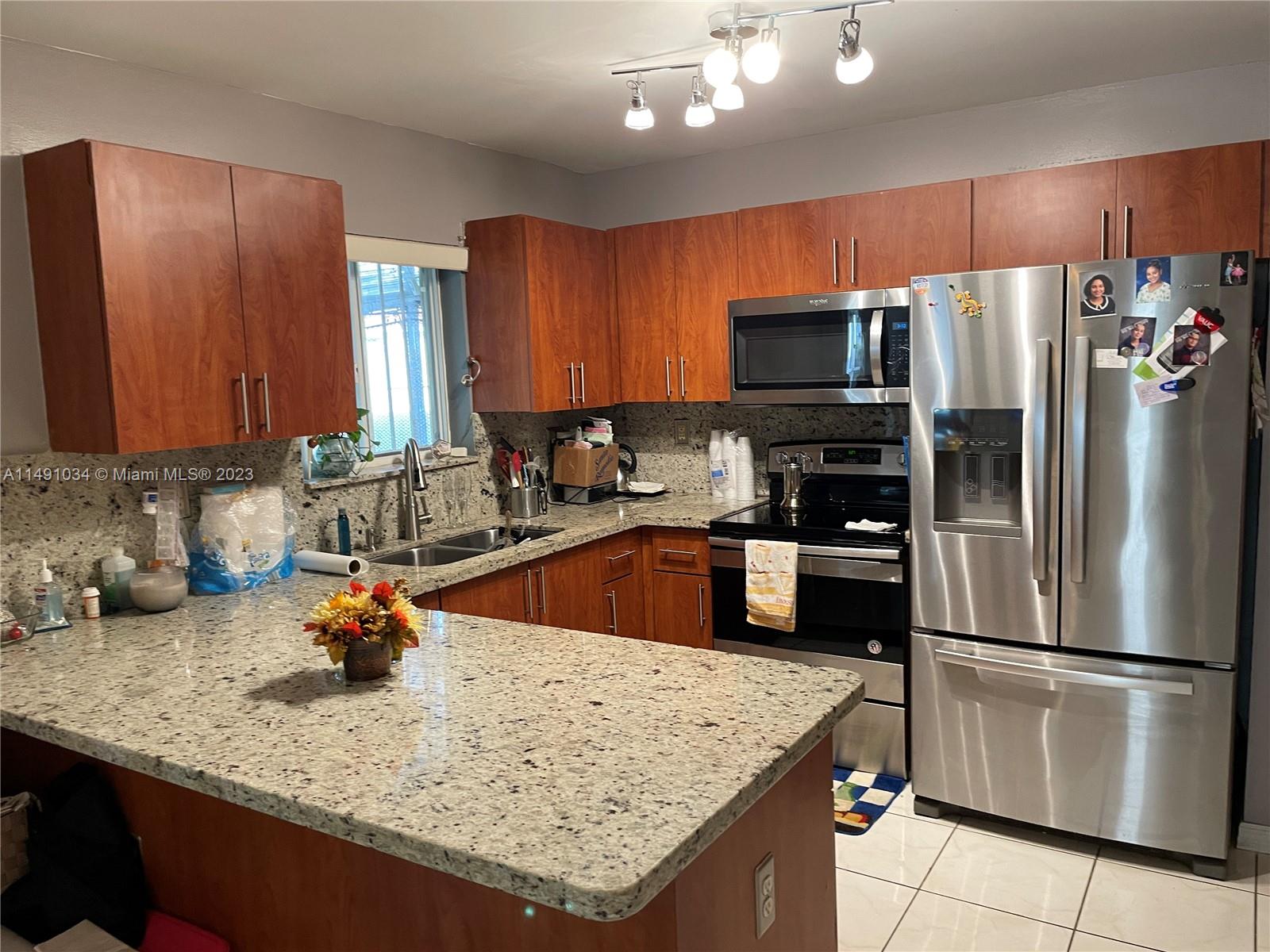 LAKE LUCERNE SEC 7 - Residential