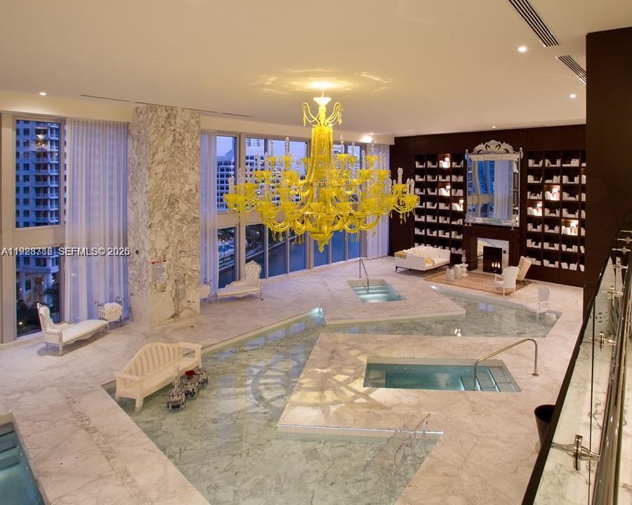 ICON BRICKELL CONDO NO 3 - Residential