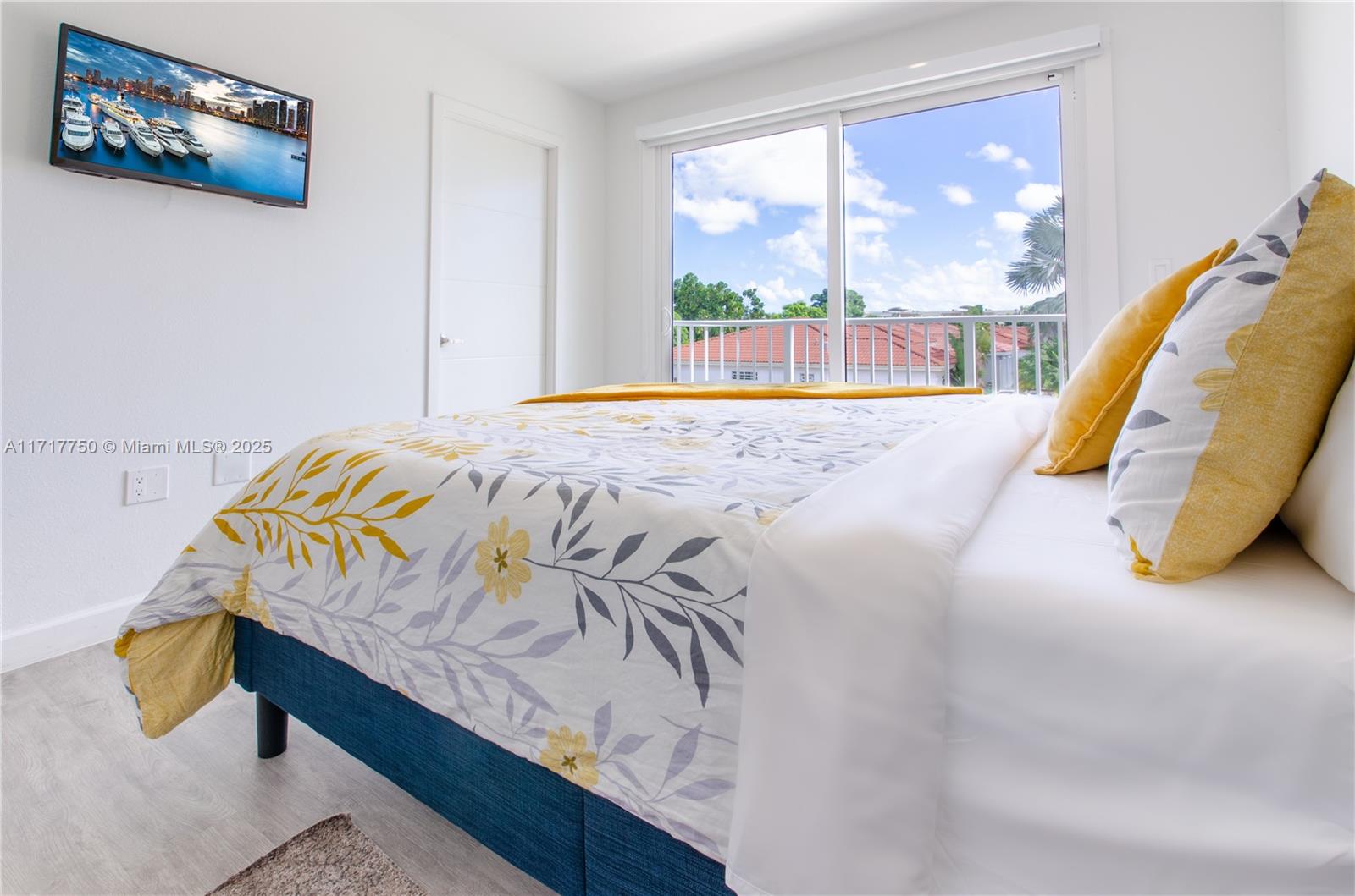 PARADISE GARDENS - Residential Lease