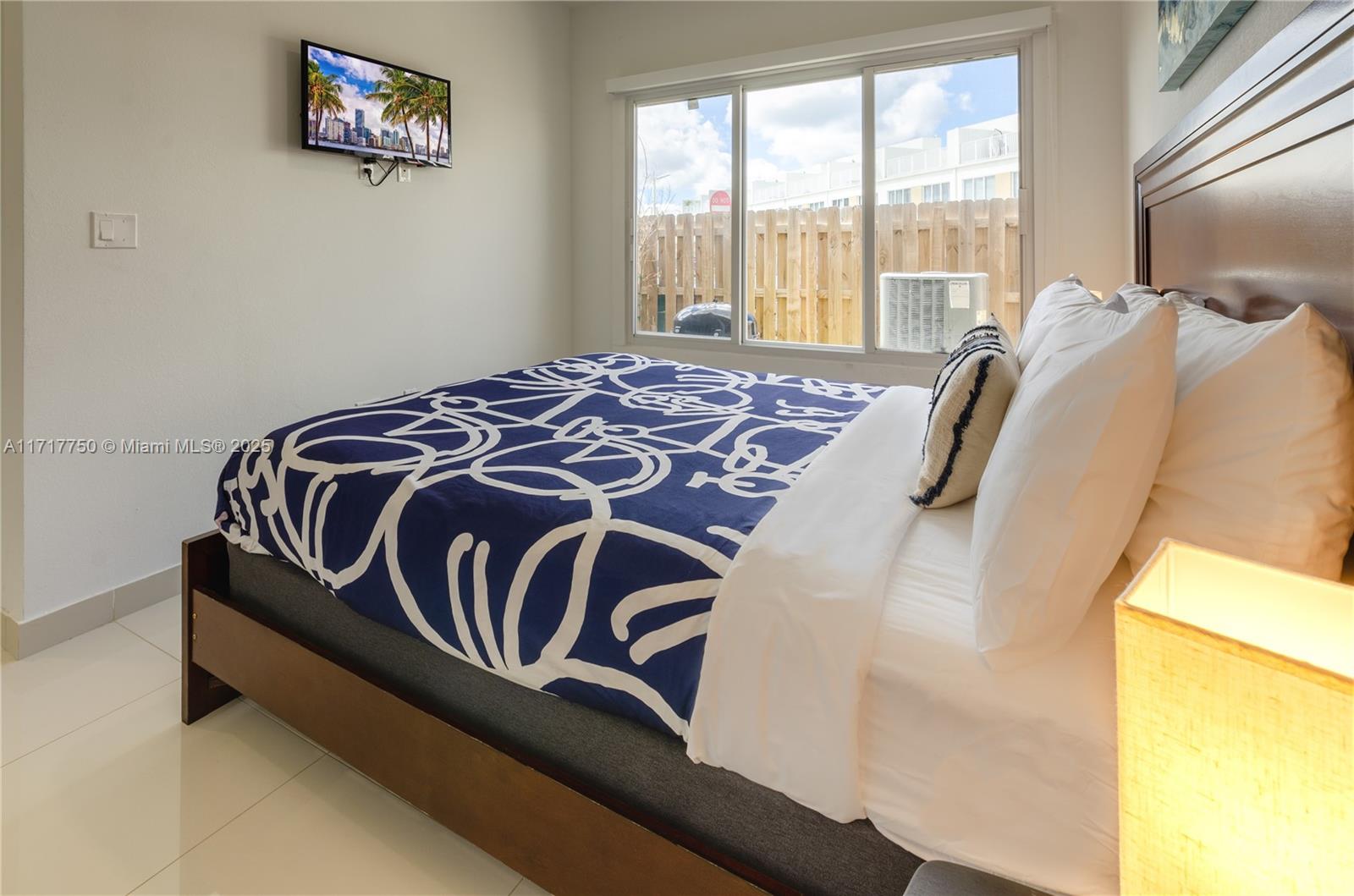 PARADISE GARDENS - Residential Lease