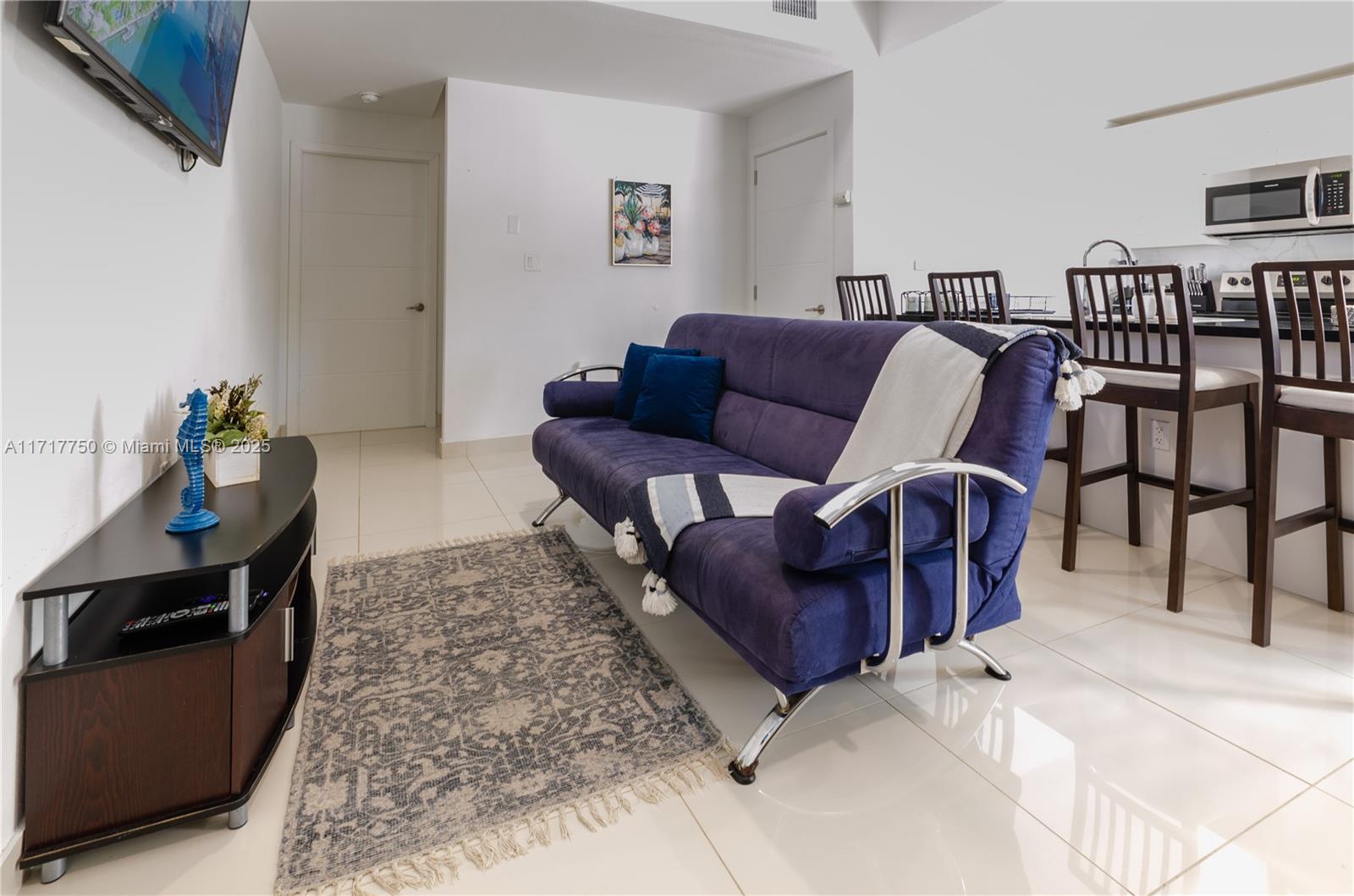 PARADISE GARDENS - Residential Lease
