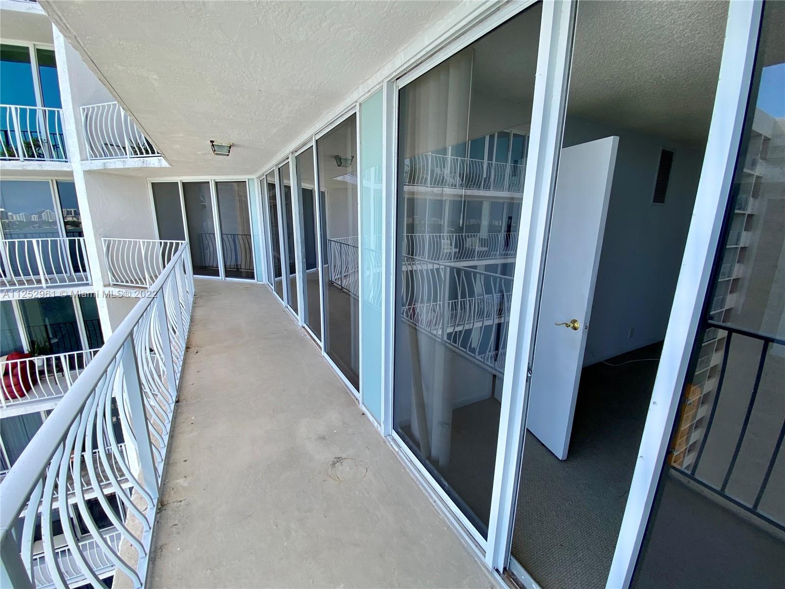 THE GRANDVIEW PALACE COND - Residential
