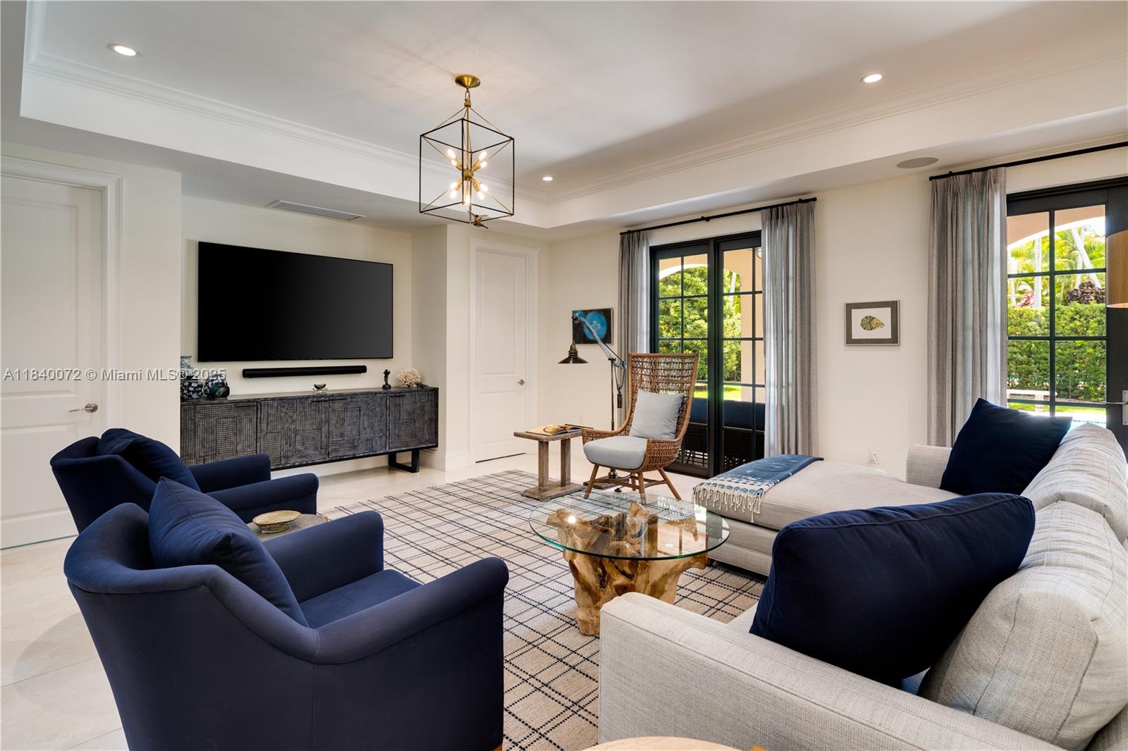 CORAL GABLES RIVIERA SEC - Residential