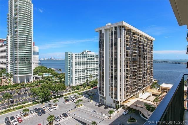 Beautifully remodeled 1B 1.5B unit on the 20th floor with 1,064 sq ft of refined living space. Features an open kitchen with SS appliances, porcelain floors throughout, and high-end finishes. Enjoy unobstructed bay views from both the bedroom and balcony. Ideally located in the quiet section of Brickell, away from the traffic but close to everything.
Building Amenities Include: Two swimming pools, Six lighted tennis courts, Fitness center, Marina, Barbecue and picnic area, Sauna, 24-hour security & children's play area.

1 Reserve Parking included. *Rented Furnished or Unfurnished*