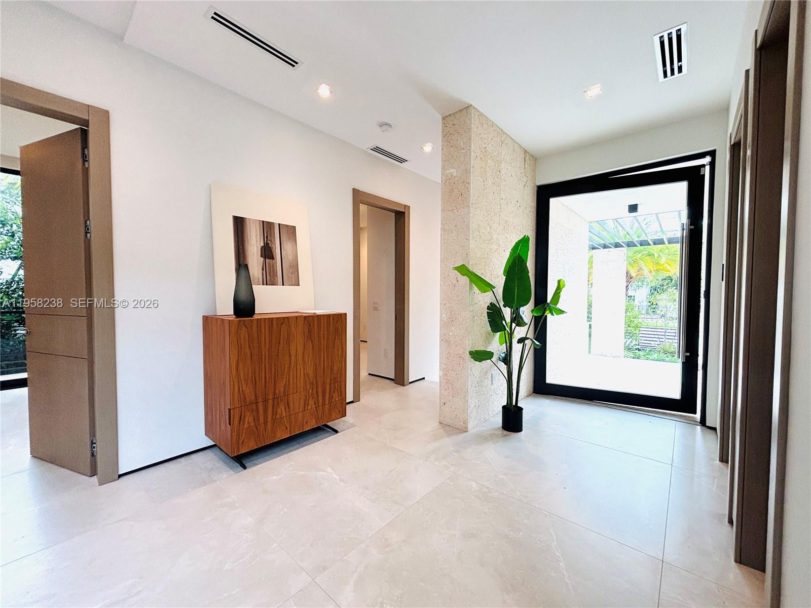 LA GORCE GOLF SUB - Residential