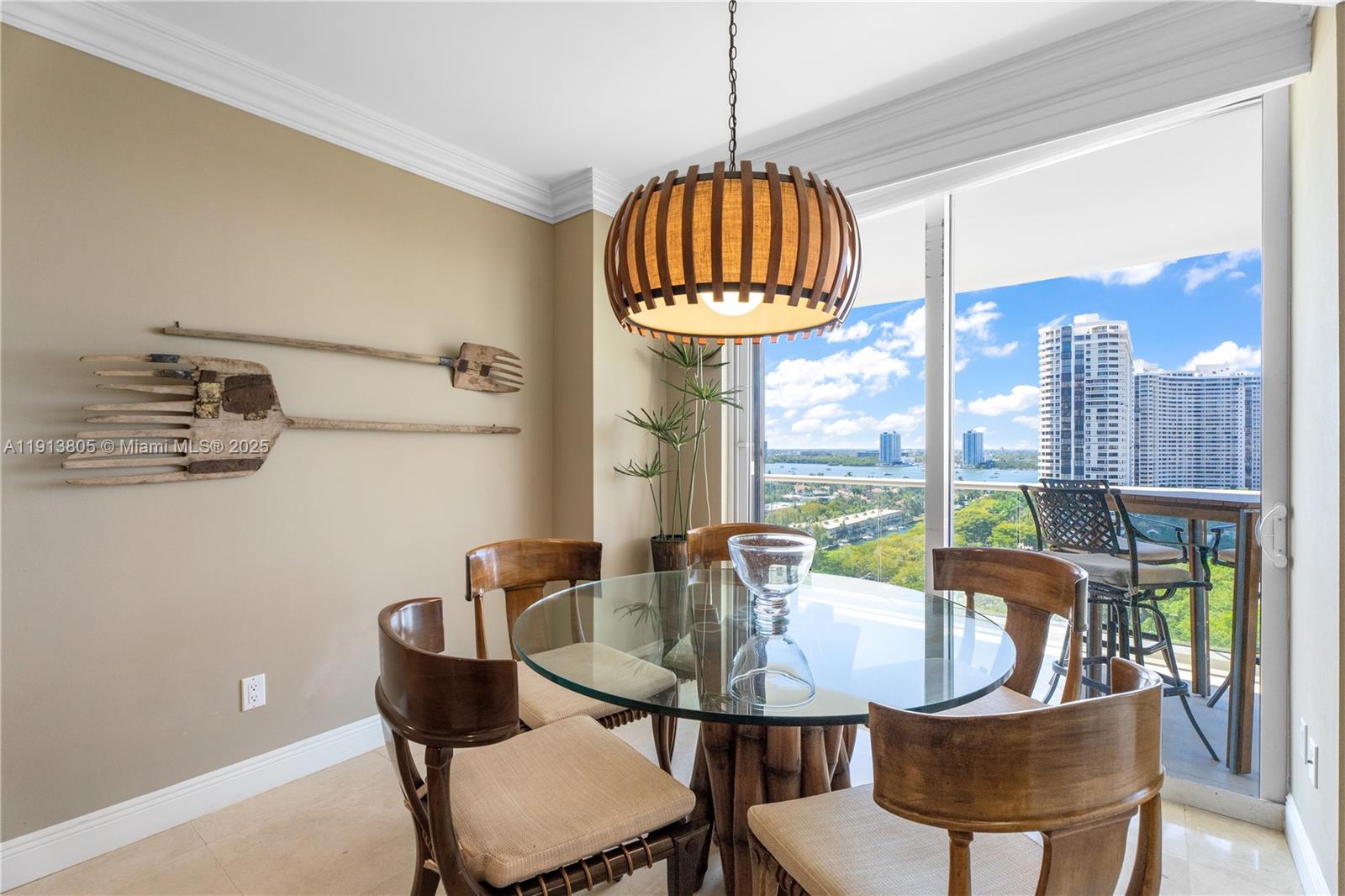 2600 ISL BLVD WILLIAMS IS - Residential