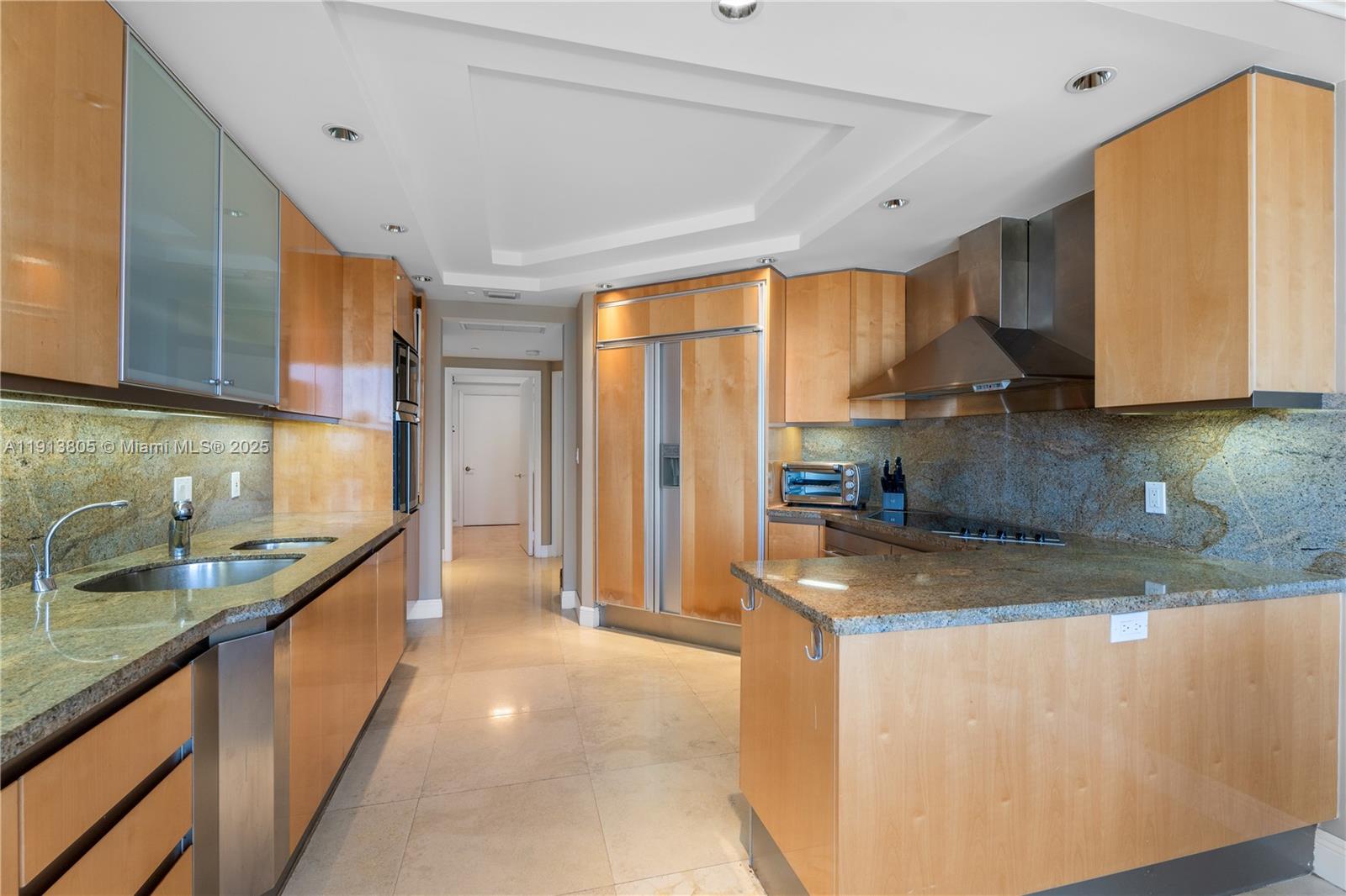 2600 ISL BLVD WILLIAMS IS - Residential