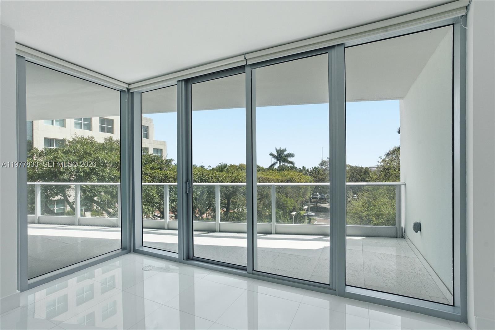 GROVENOR HOUSE CONDO - Residential