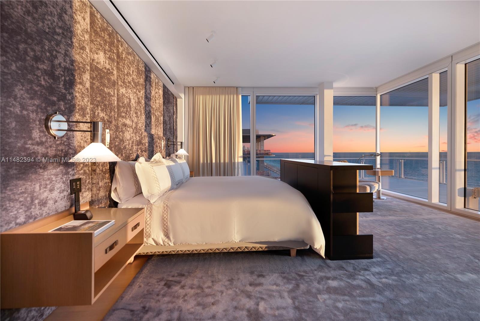 SURF CLUB CONDO - Residential