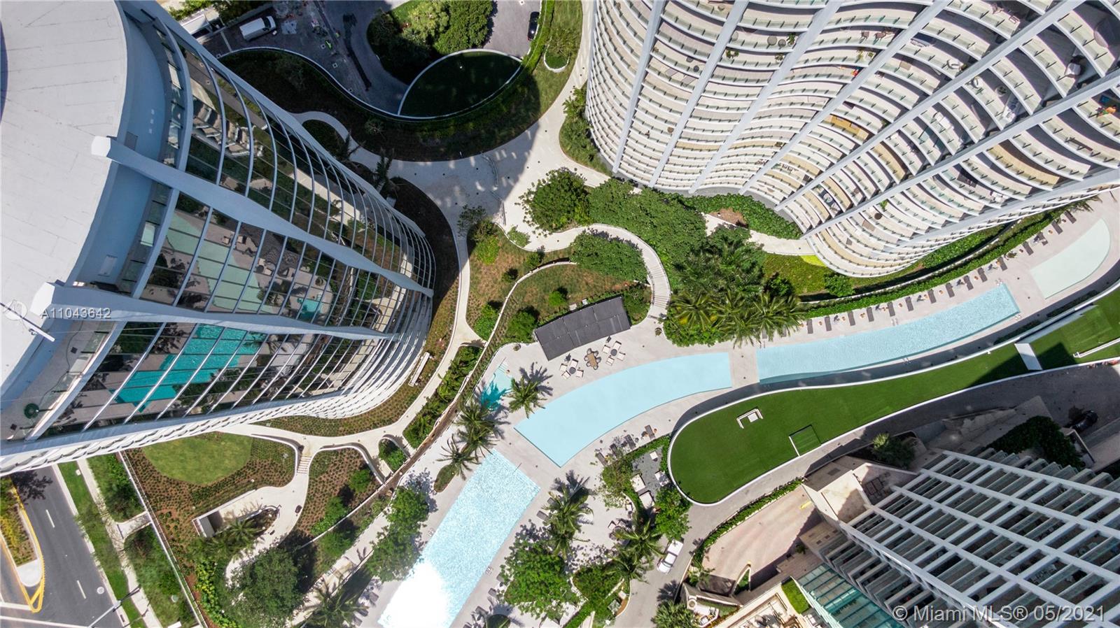 ONE PARK GROVE - Residential