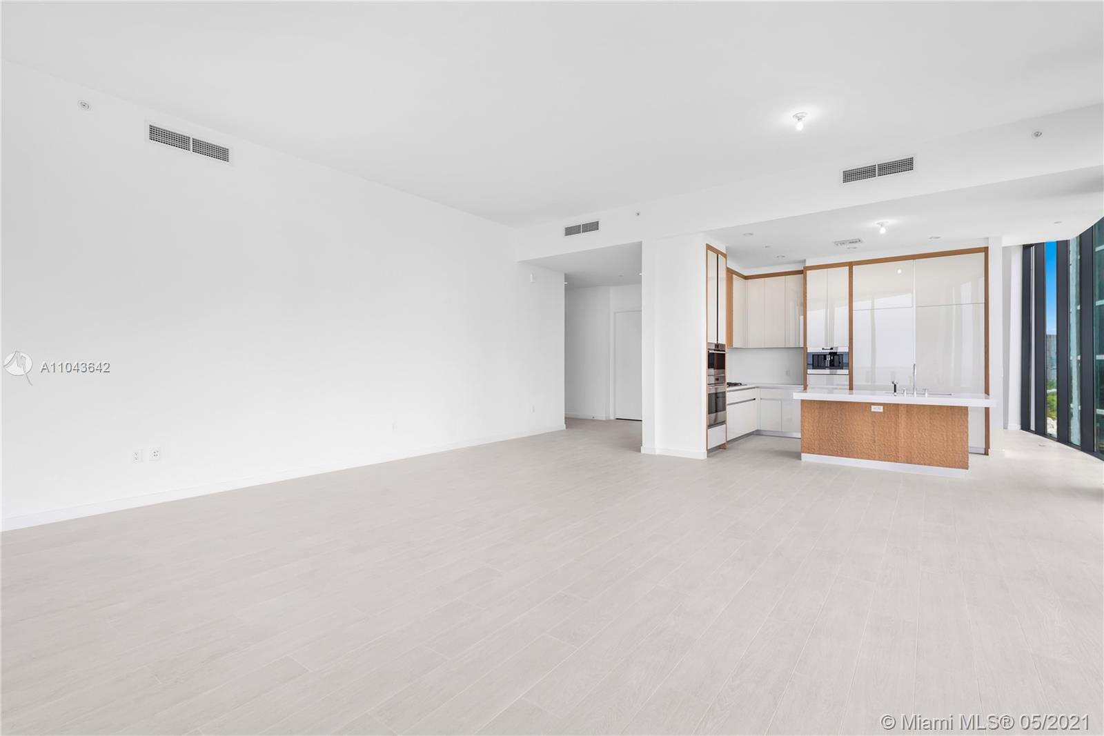 ONE PARK GROVE - Residential