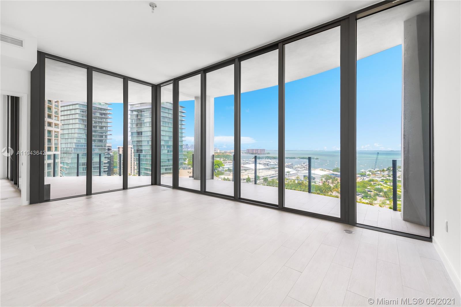 ONE PARK GROVE - Residential