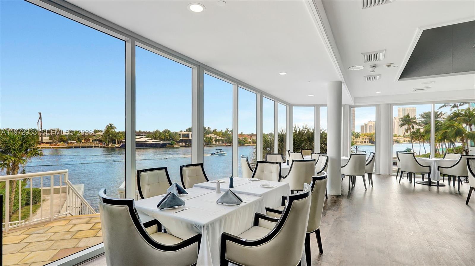 HAMPTONS WEST CONDO - Residential