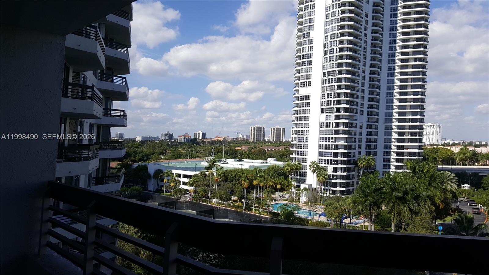 MYSTIC POINTE CONDO NO ON - Residential Lease