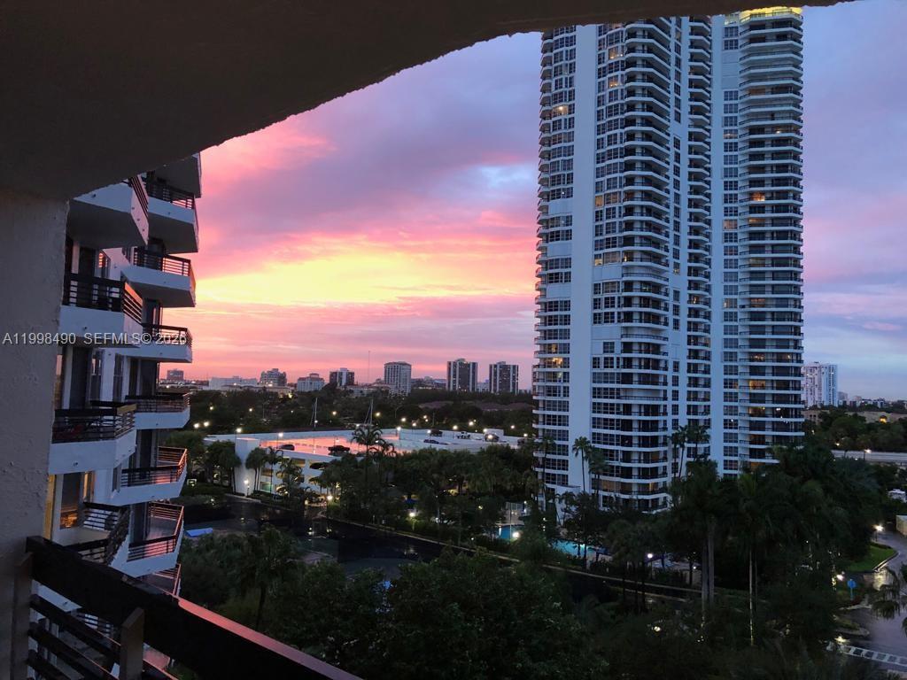 MYSTIC POINTE CONDO NO ON - Residential Lease