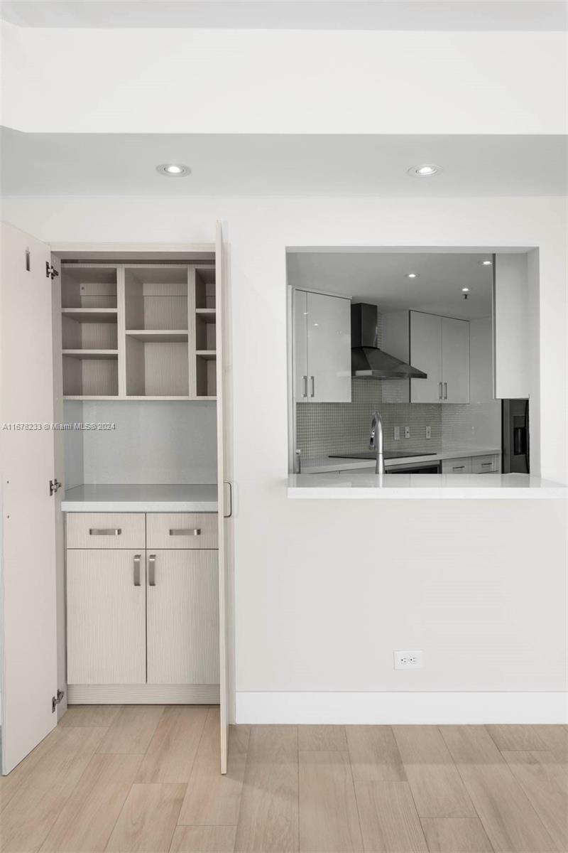 COURVOISIER COURTS CONDO - Residential Lease