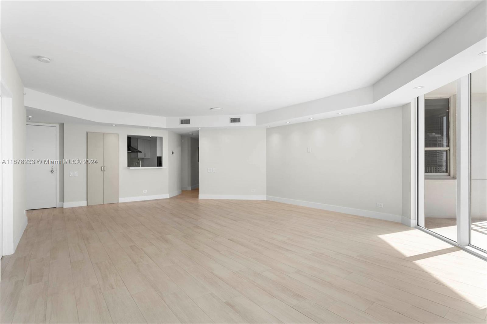 COURVOISIER COURTS CONDO - Residential Lease