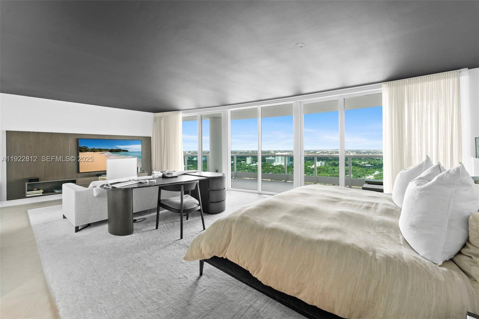 BRISTOL TOWER CONDO - Residential