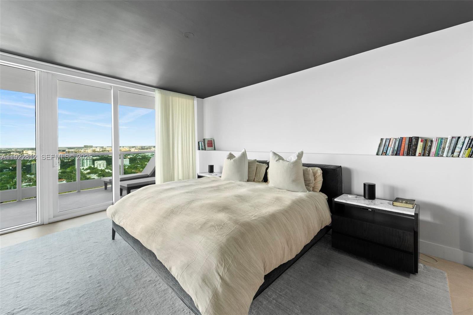 BRISTOL TOWER CONDO - Residential