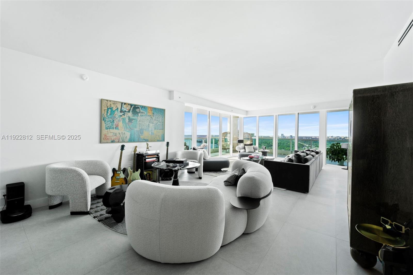 BRISTOL TOWER CONDO - Residential