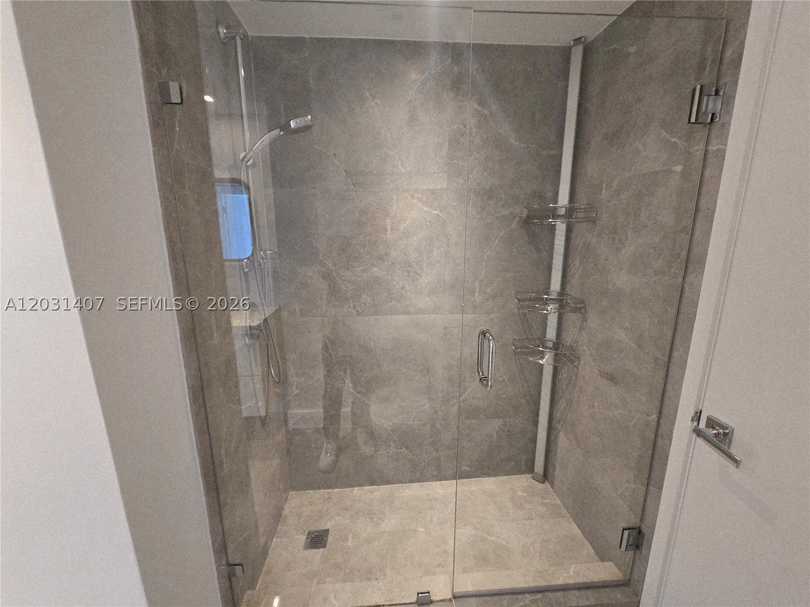 SOUTH BAY CLUB CONDO - Residential Lease