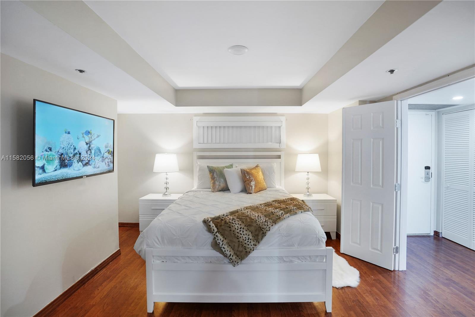 VENETIA CONDO - Residential Lease