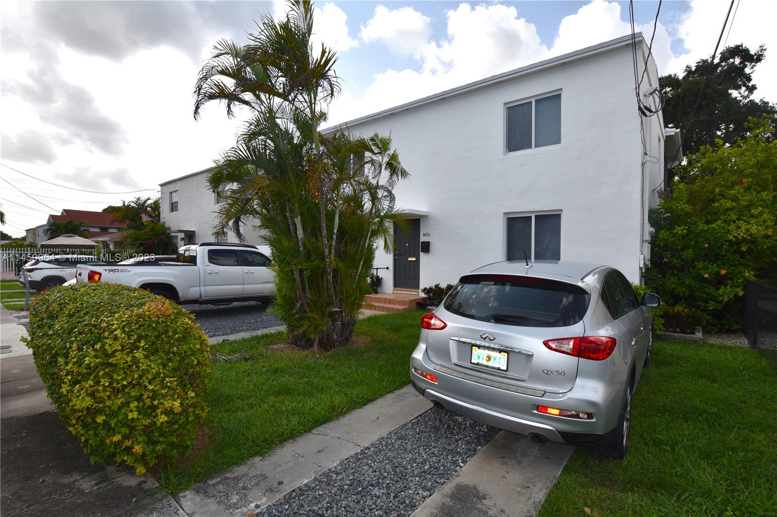 ENGLEWOOD - Residential Lease