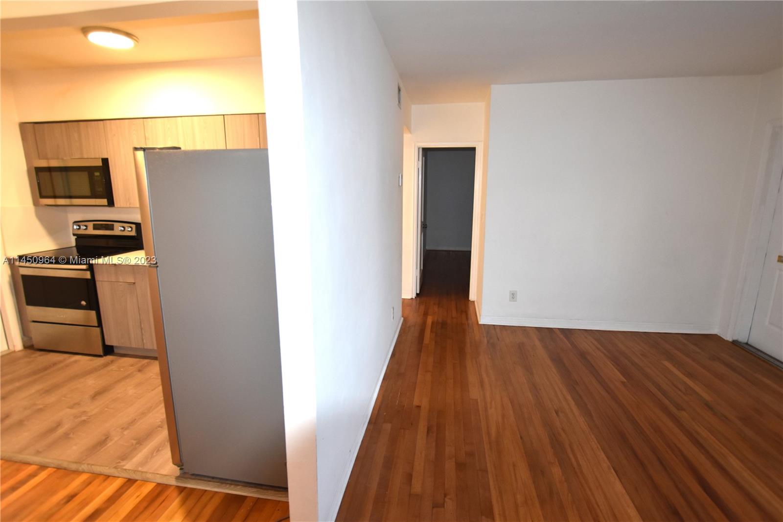 ENGLEWOOD - Residential Lease