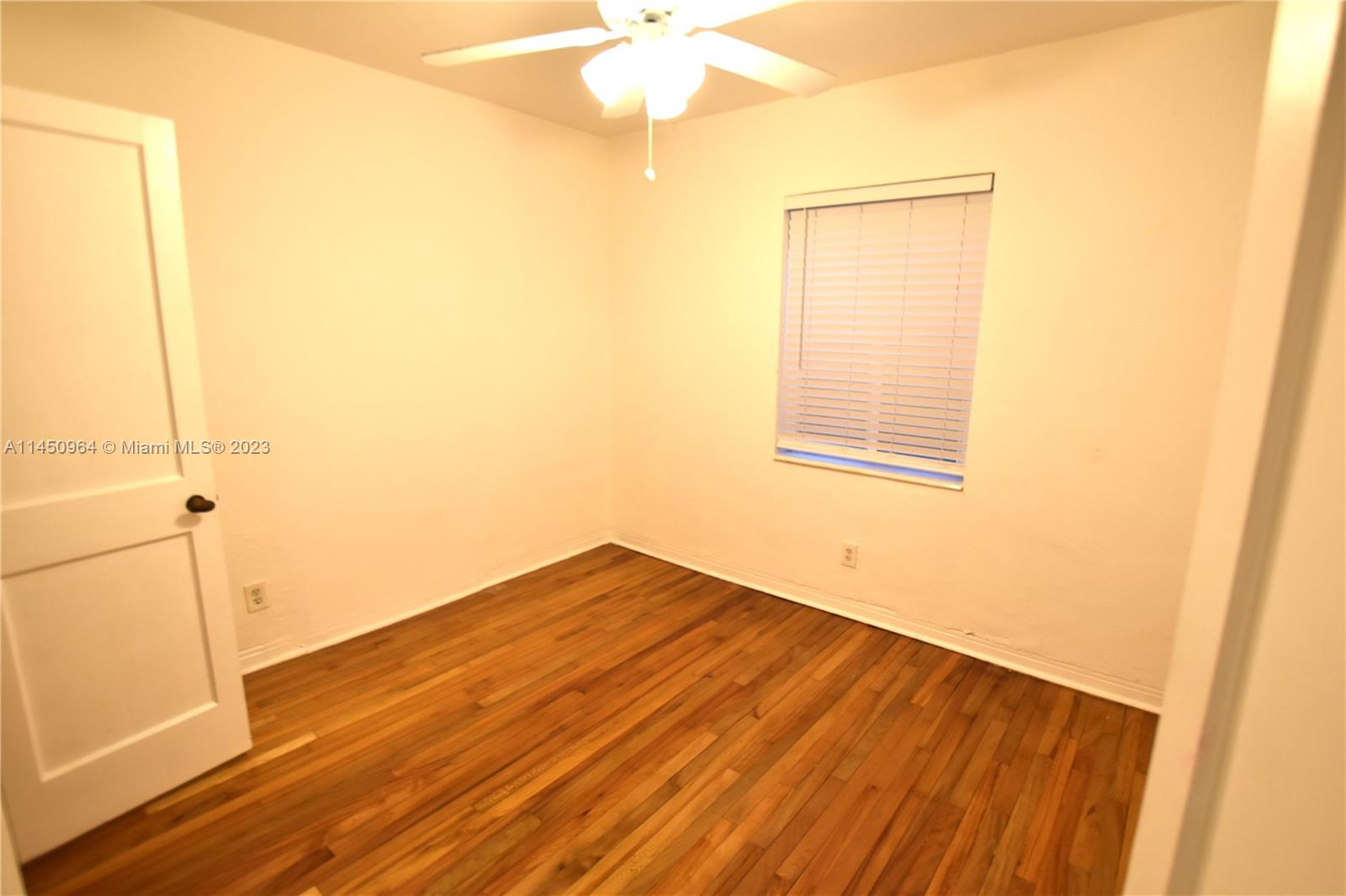 ENGLEWOOD - Residential Lease