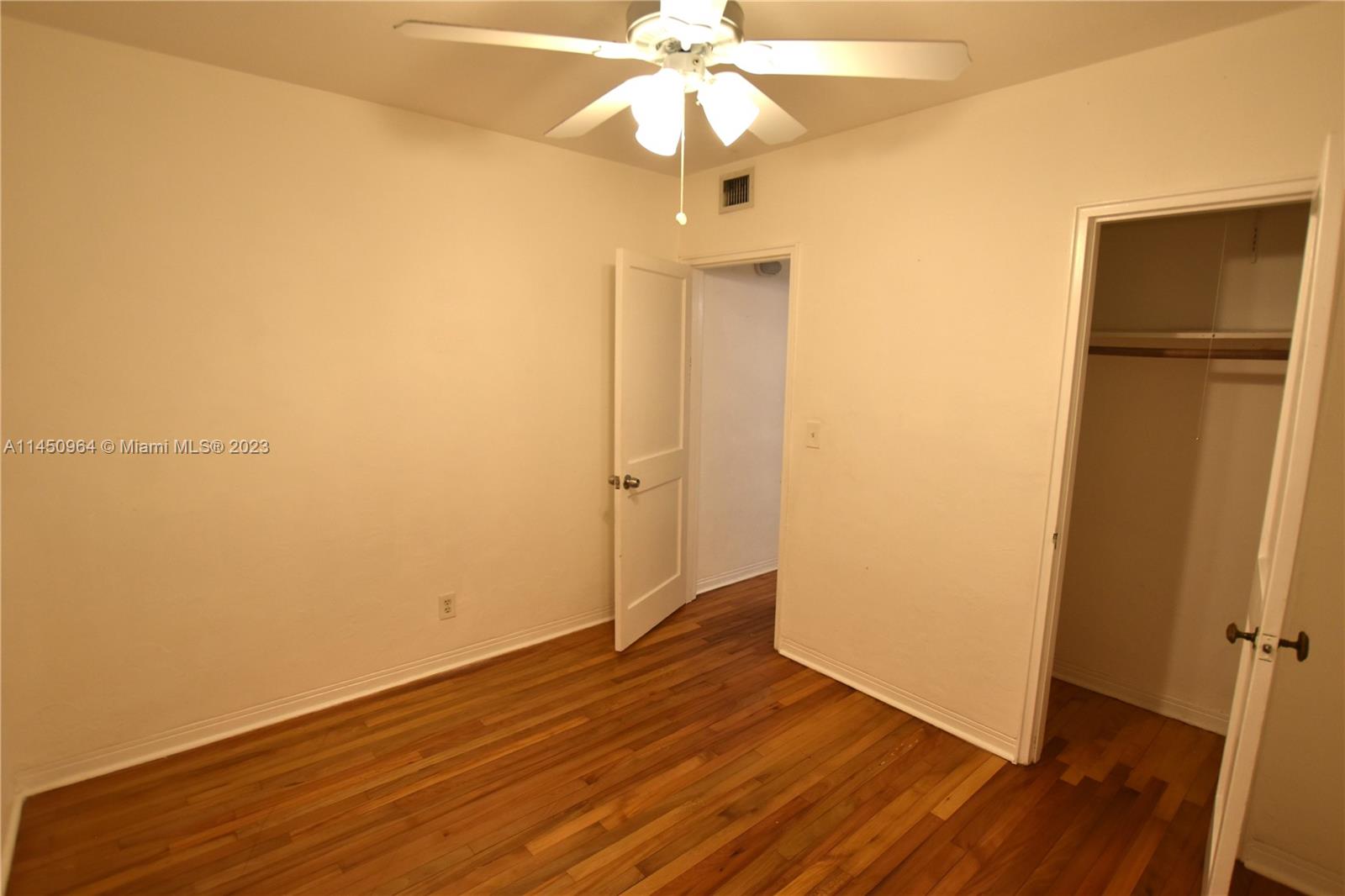 ENGLEWOOD - Residential Lease
