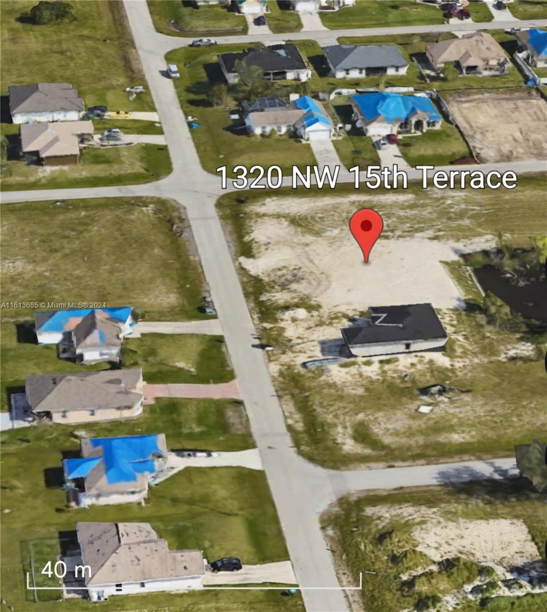 CAPE CORAL - Land