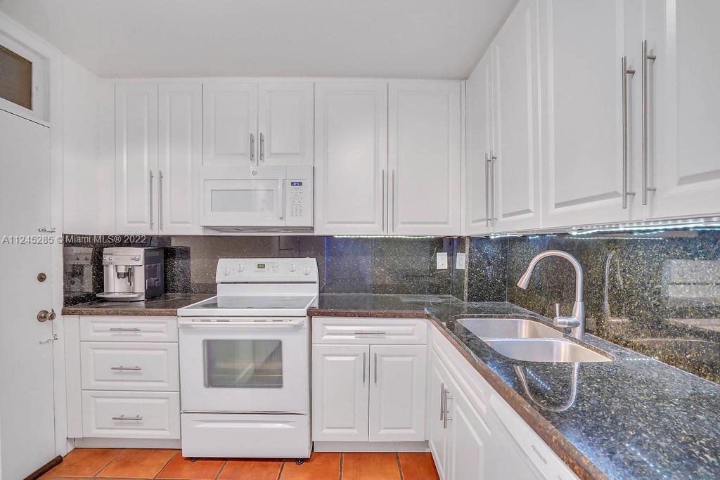 OCEAN PARK CONDO - Residential