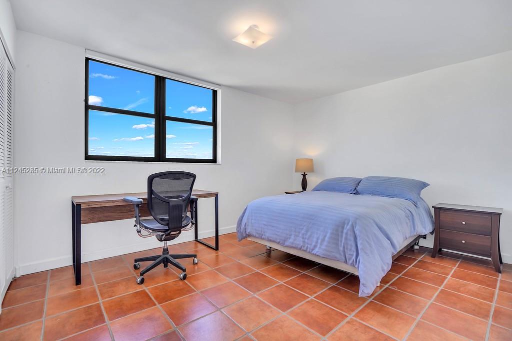 OCEAN PARK CONDO - Residential